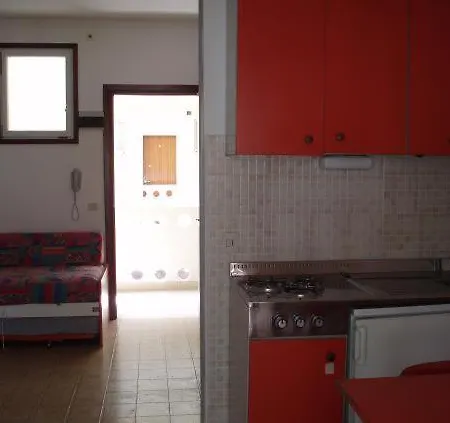 Jet Apartment *